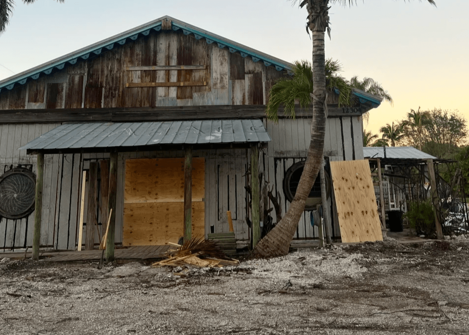 Arrows and Bow Mercantile — before and after landscaping photo 2