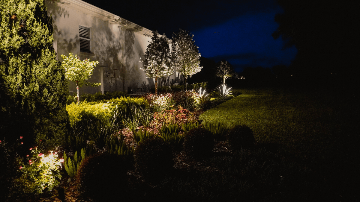 Lake Jovita Estate — landscape design by Everything Outdoors
