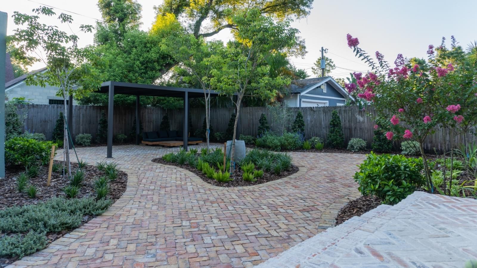 Cottage Garden in Seminole Heights, landscape project by Everything Outdoors