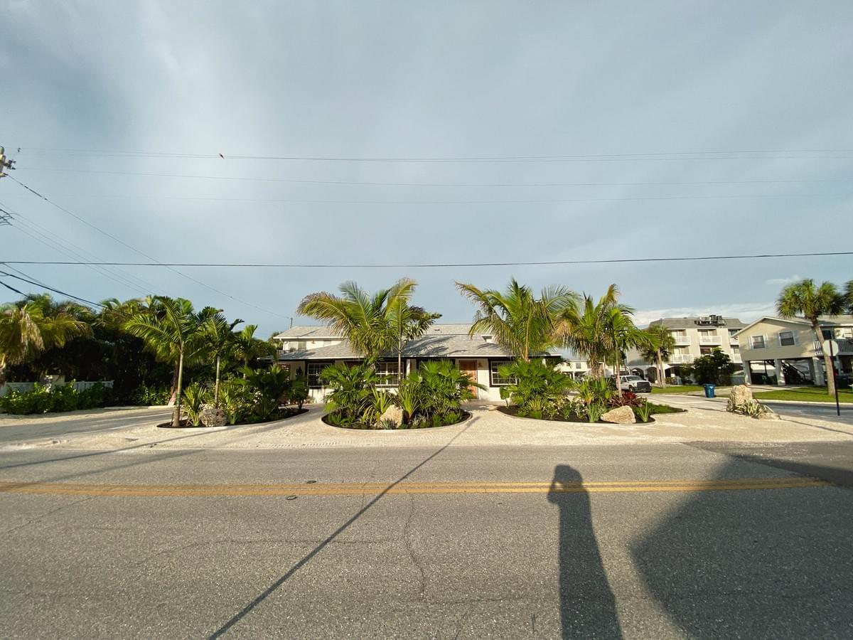 Anna Maria Beachhouse after the transformation by Everything Outdoors