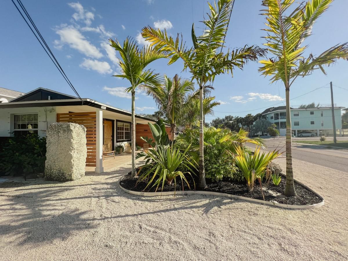 Anna Maria Beachhouse before the transformation